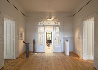 Galerie-Eingang.jpg